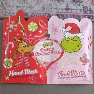 Duo Pack Hand & Foot Mask With Shea Butter - In Theme Of The Grinch